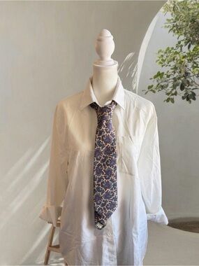 Neil Martin Pink and Navy Paisley Silk Tie